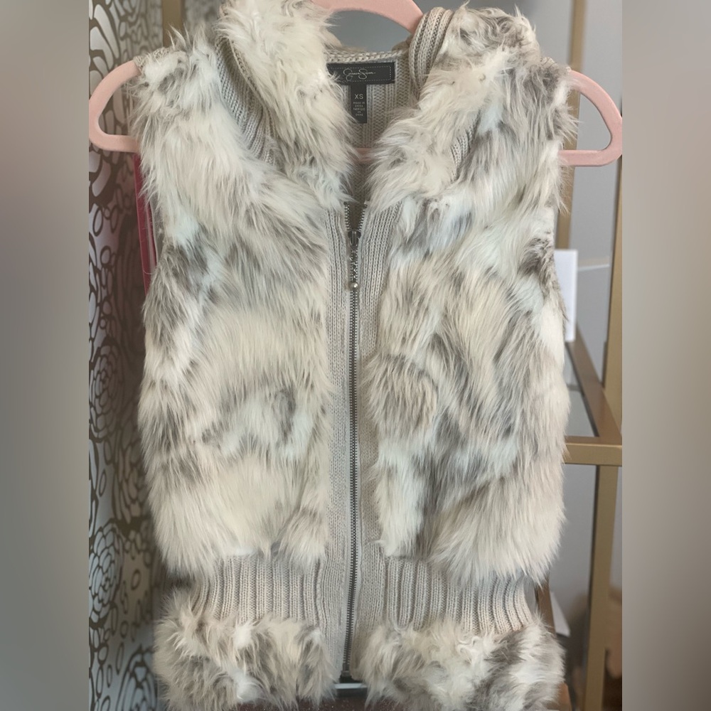 Jessica Simpson Sweater Vest. Still in good condition.
